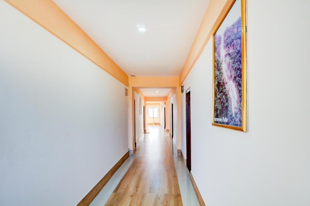 Capital O 79144 Coniferous Resort تشيرابونجي المظهر الخارجي الصورة